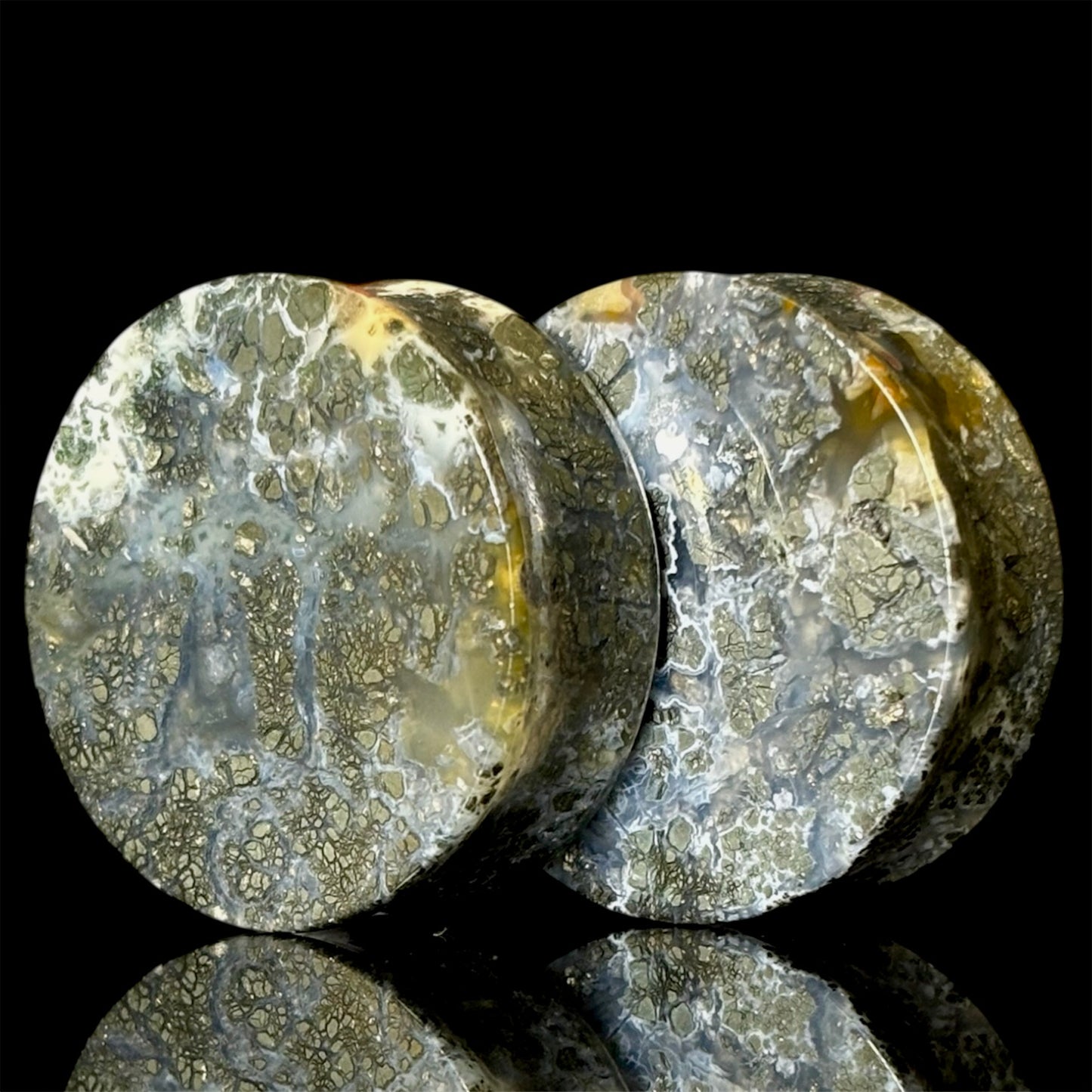 1.18" (30mm) marcasite in agate