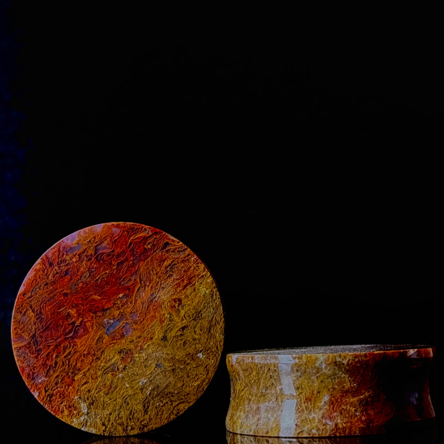1 1/2” (38mm)Red Moss Agate