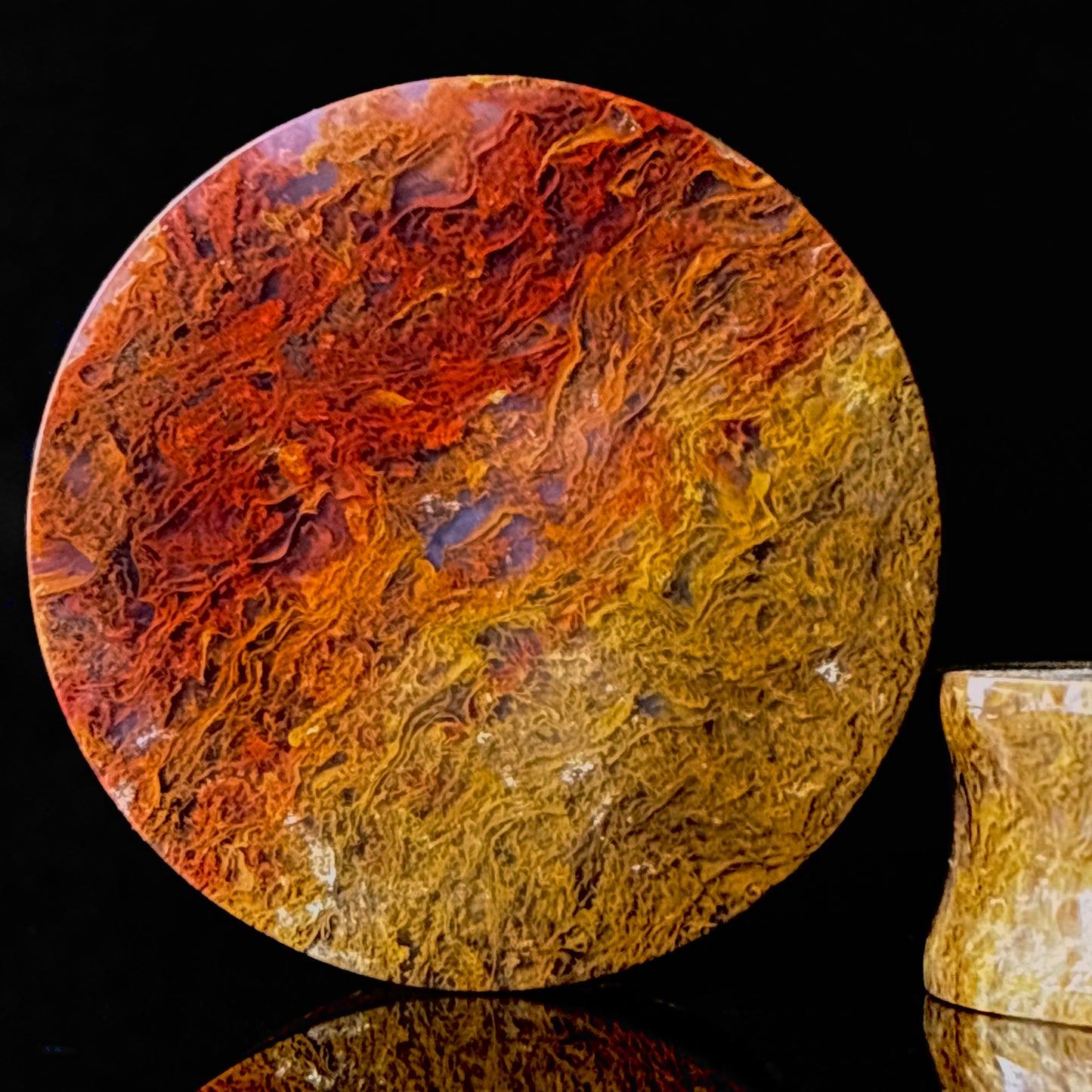 1 1/2” (38mm)Red Moss Agate