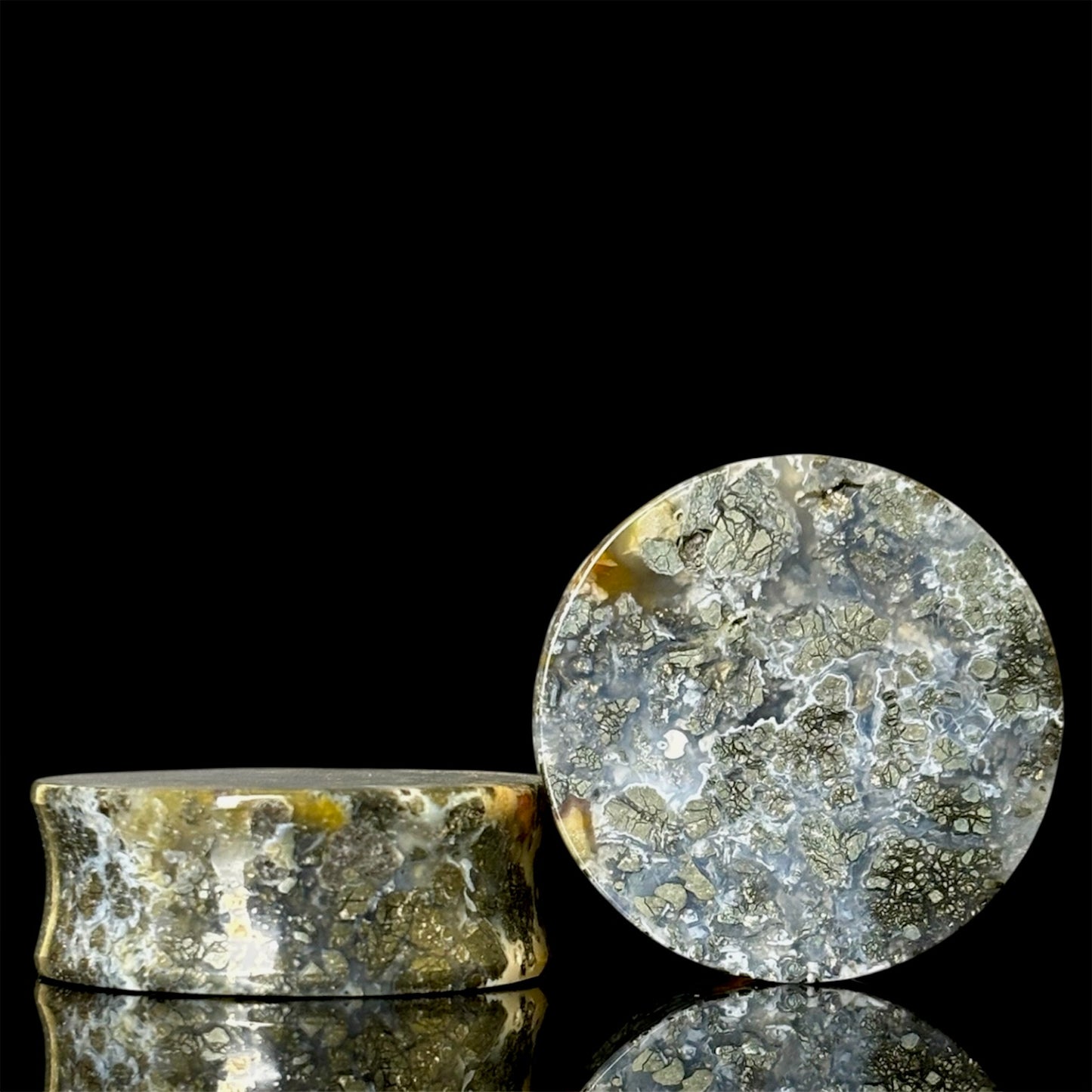 1.18" (30mm) marcasite in agate