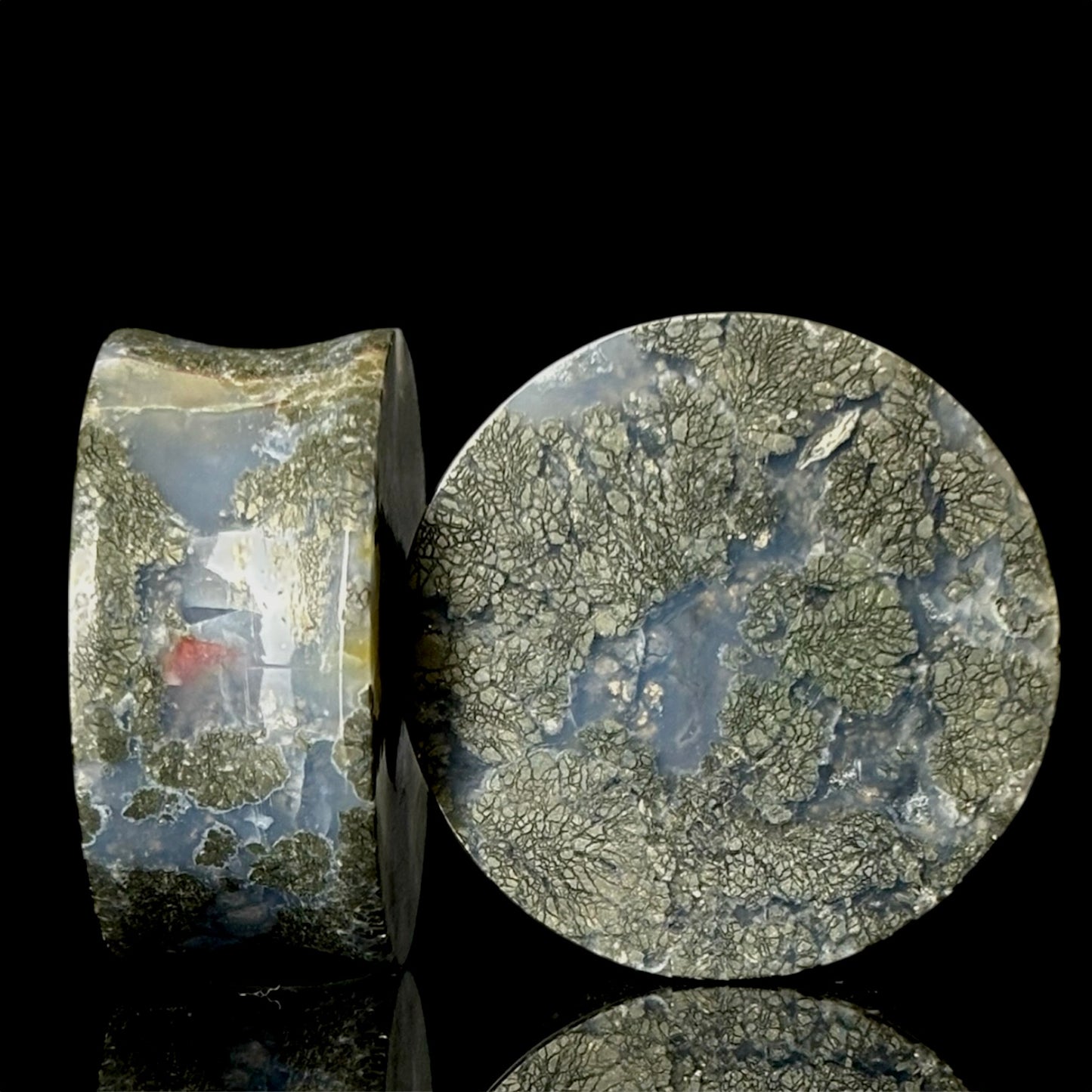 1 1/8” (28mm) marcasite in agate