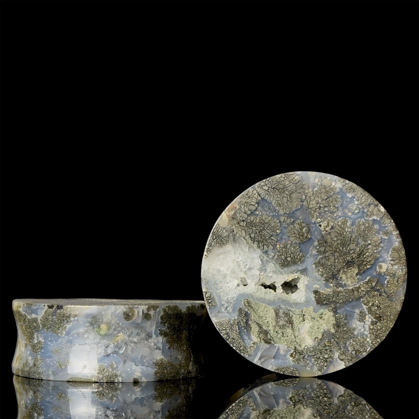 1 1/2” / 38mm Marcasite In Agate with geode