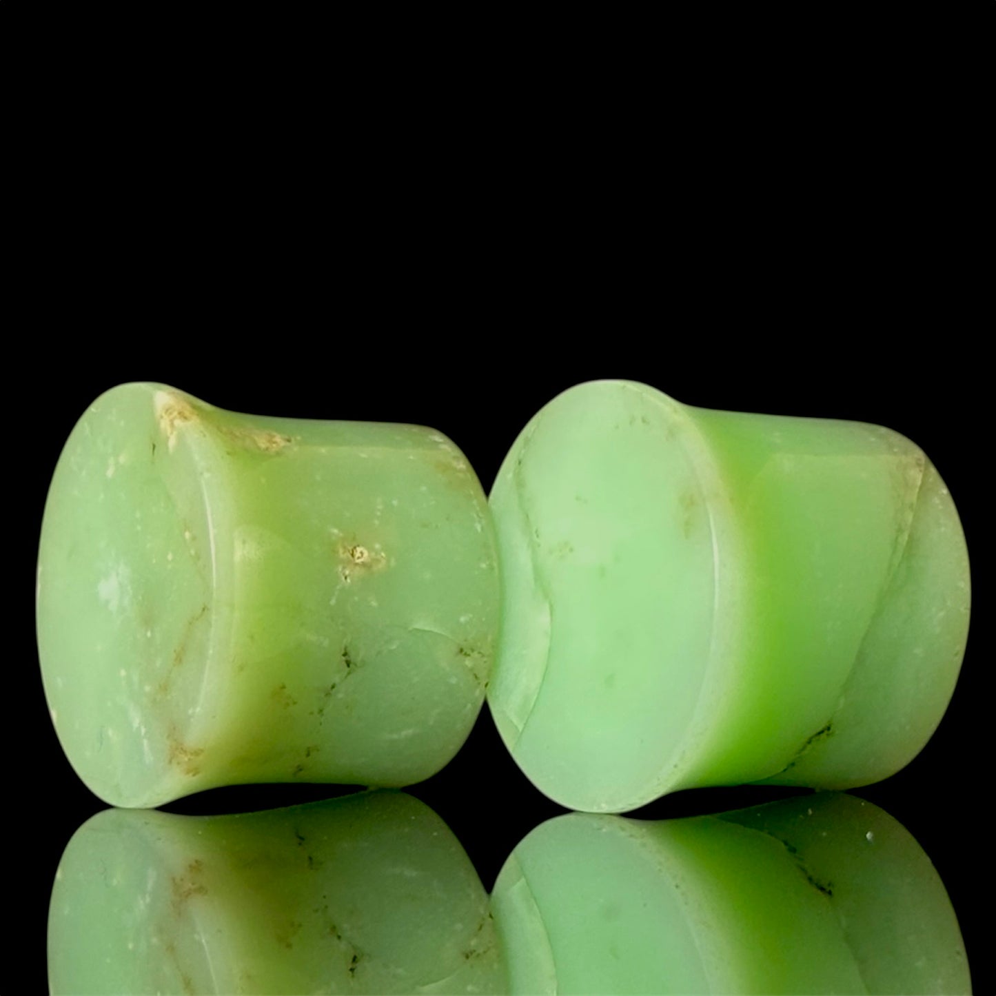 5/8" (16mm) Chrysoprase Single Flare