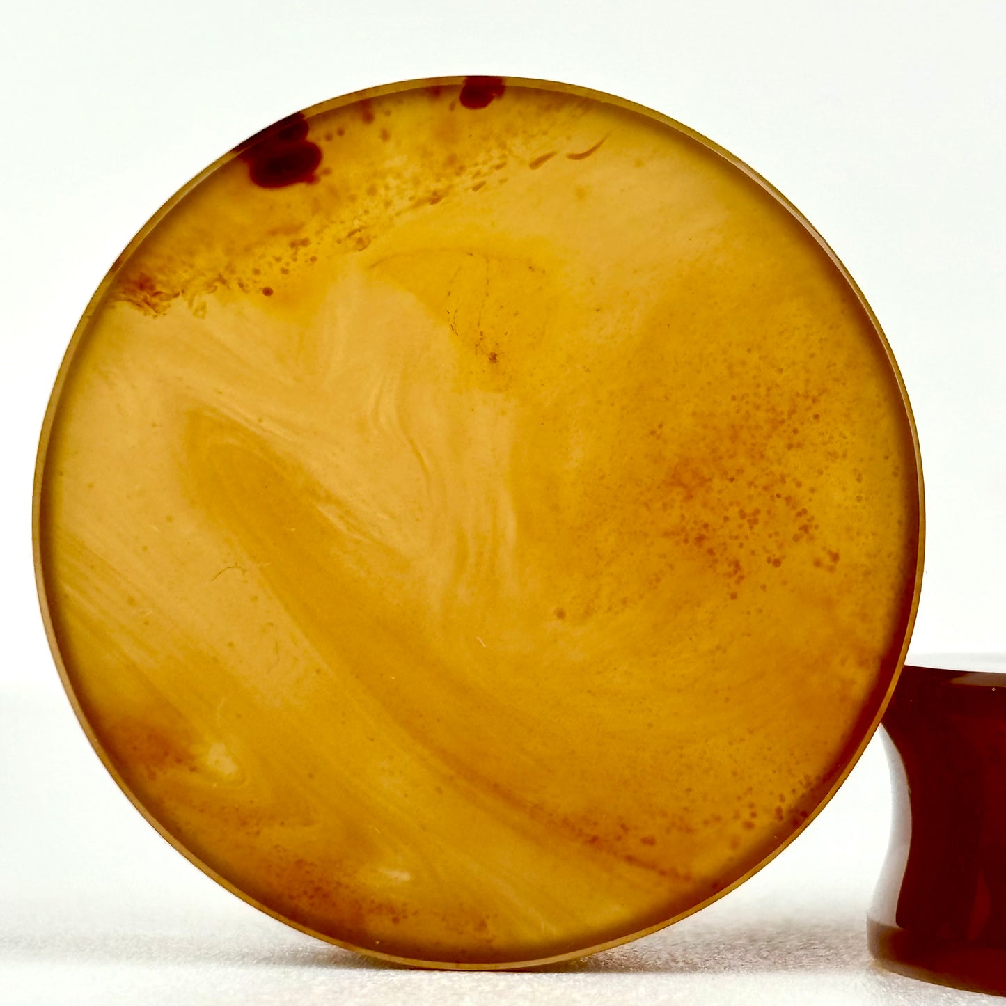 Sumatra Amber 1 3/8" (35mm)