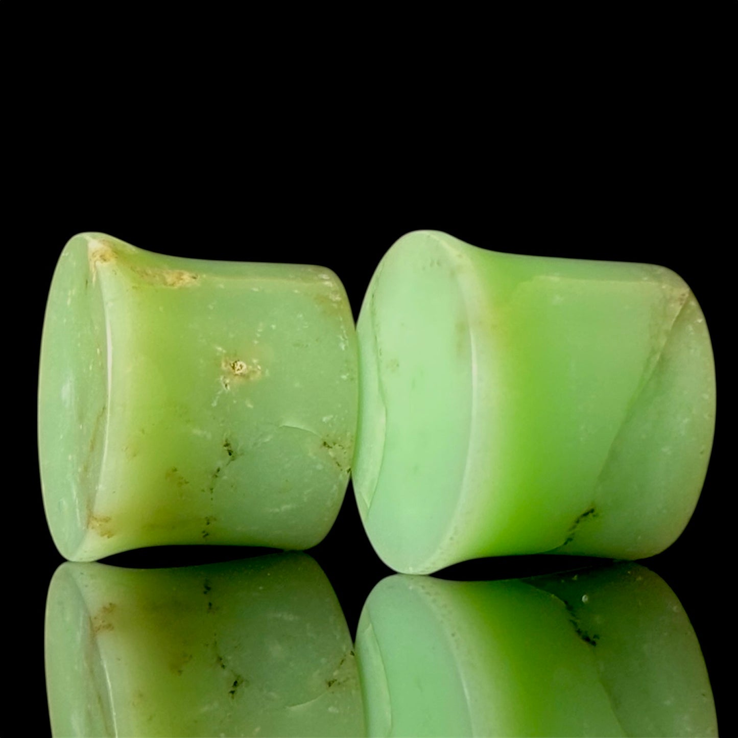 5/8" (16mm) Chrysoprase Single Flare