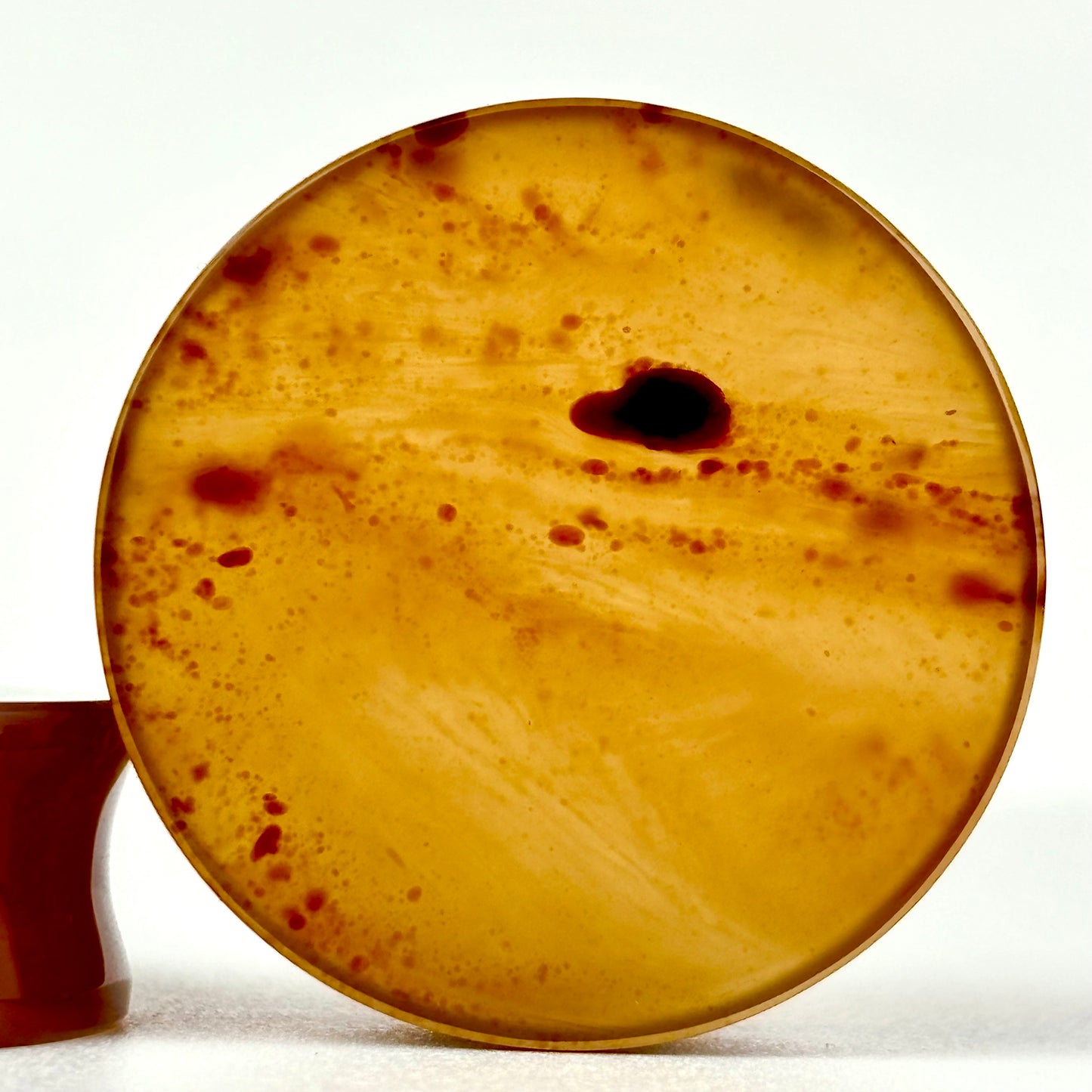 Sumatra Amber 1 3/8" (35mm)
