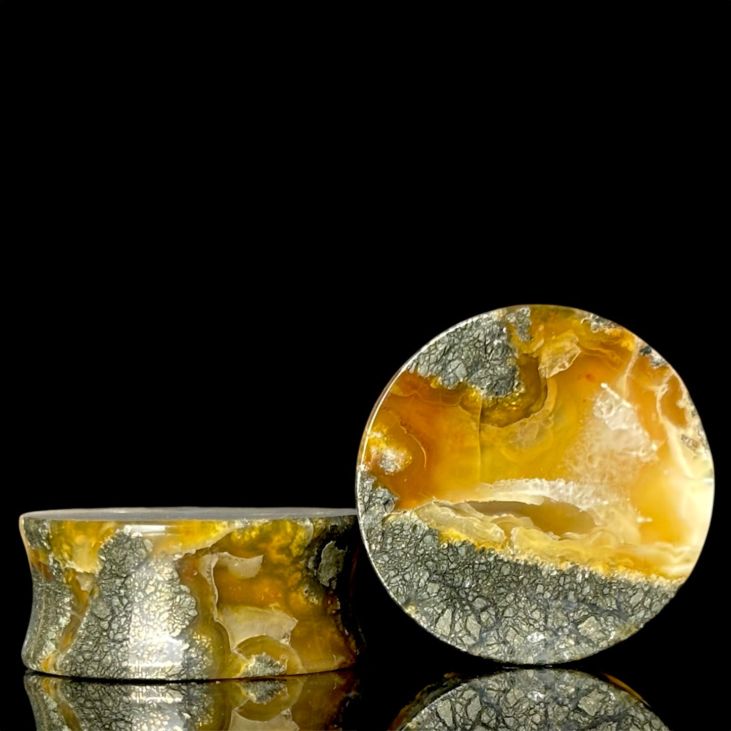 1 1/8” (28mm) marcasite in agate