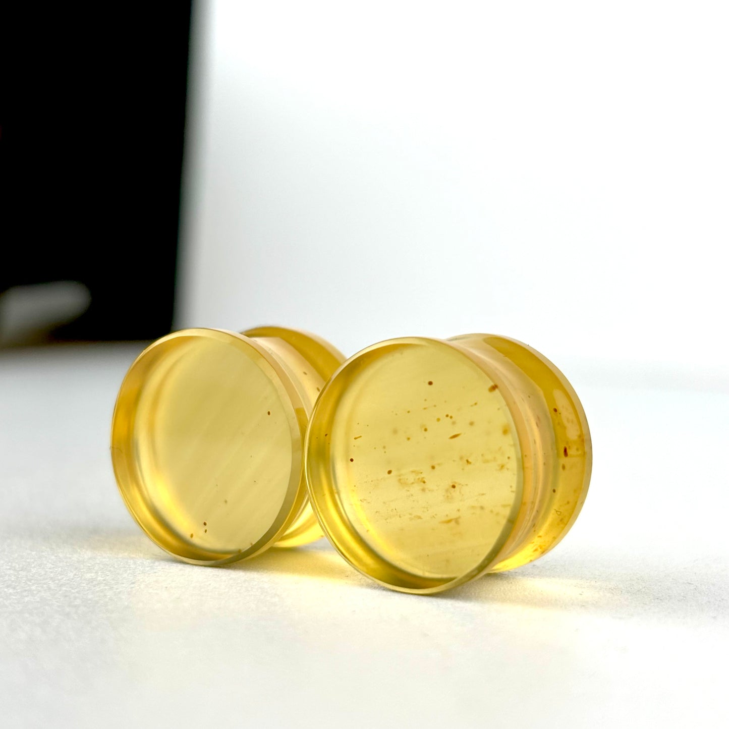 Amber 5/8" (16mm)