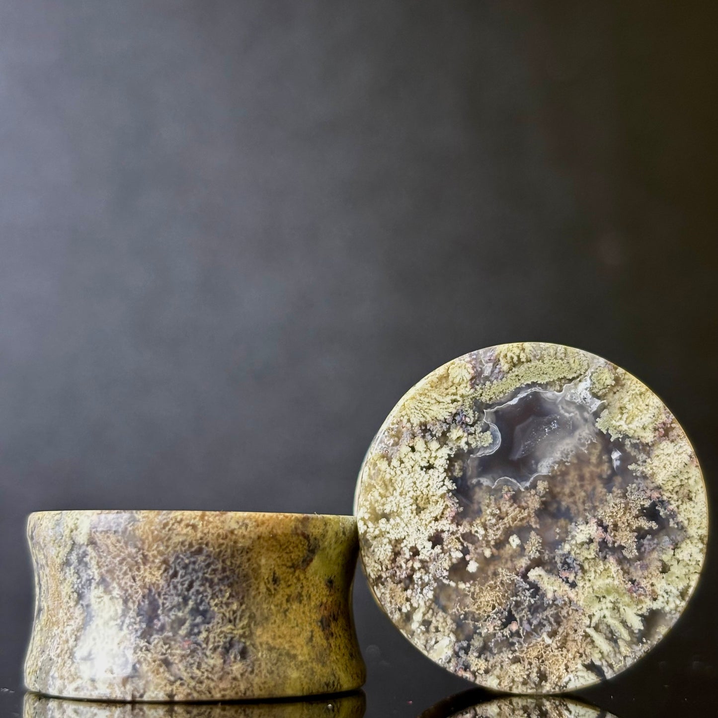 1" / 25mm Moss Agate