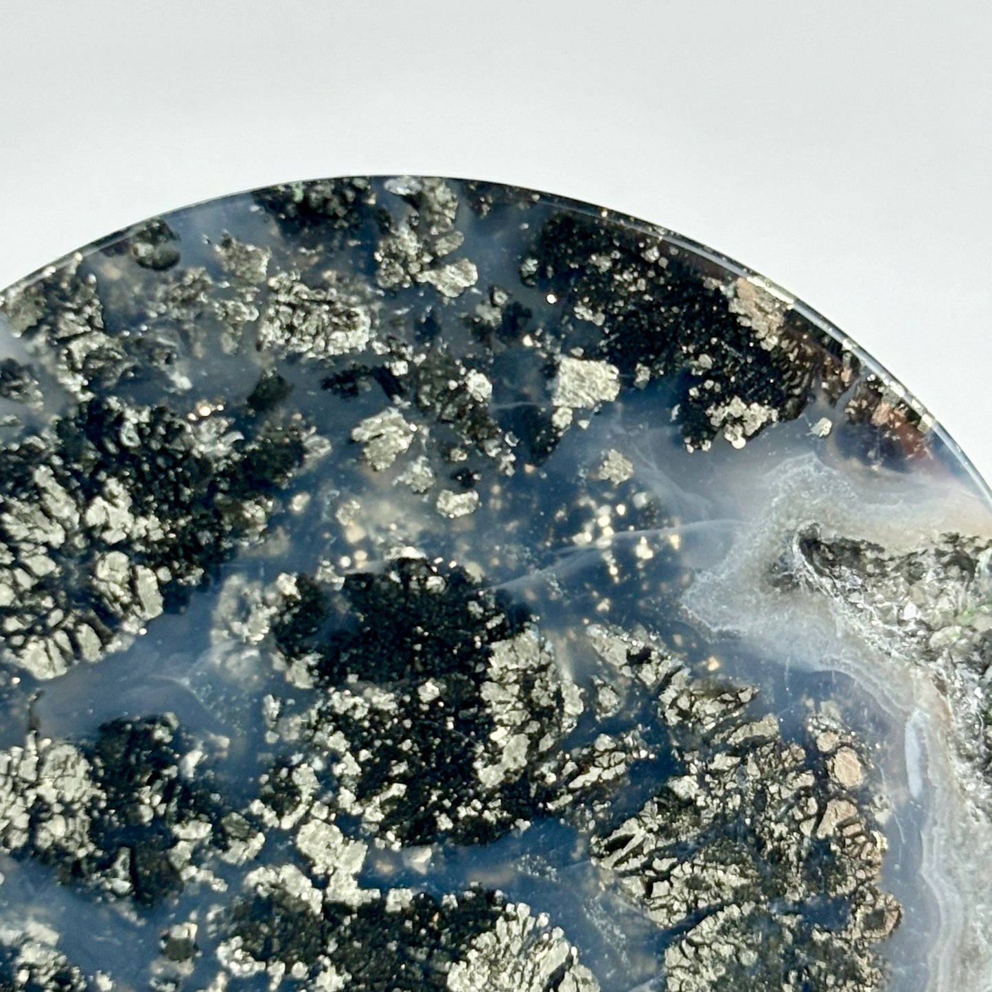 Marcasite in agate 1  5/8" (41mm)