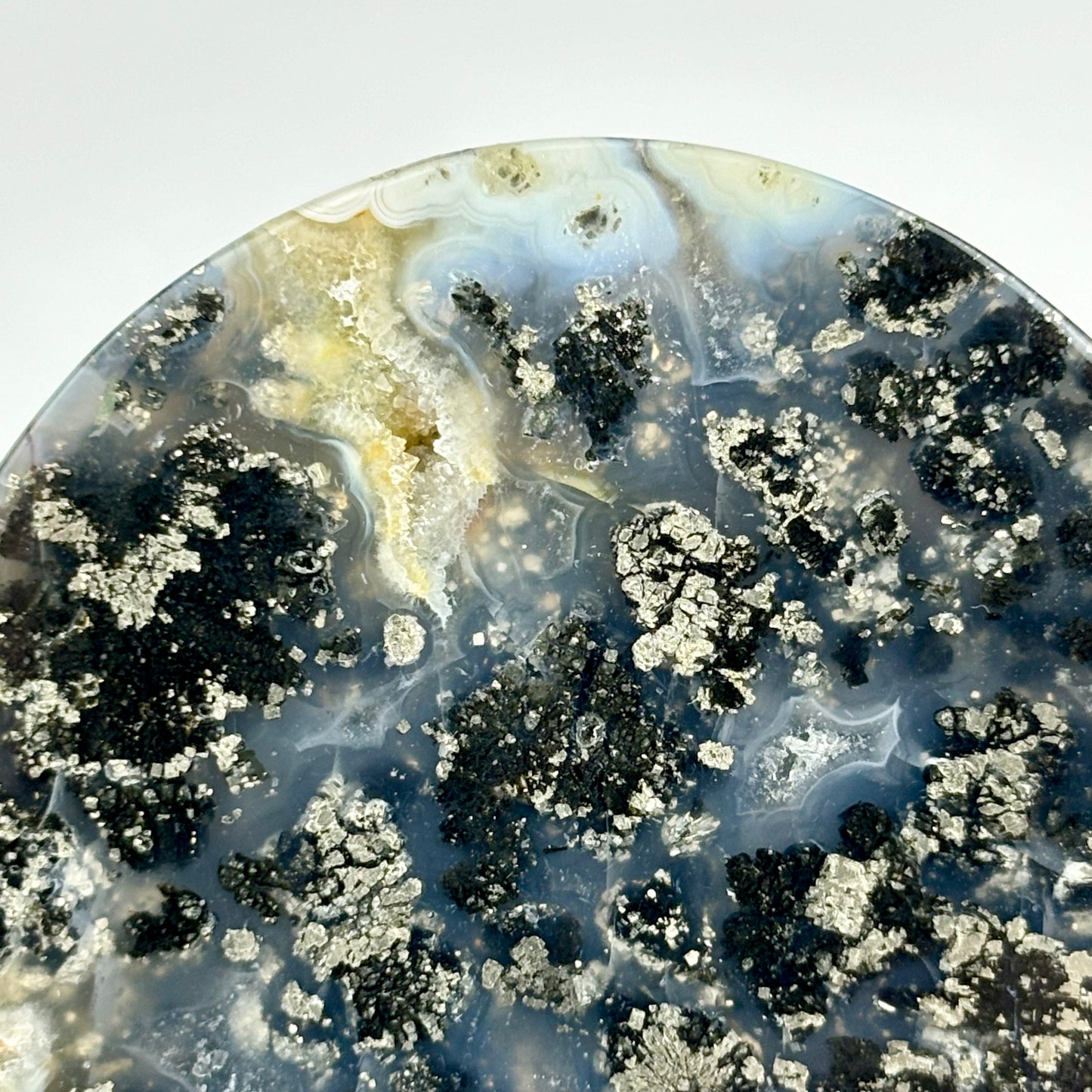 Marcasite in agate 1  5/8" (41mm)