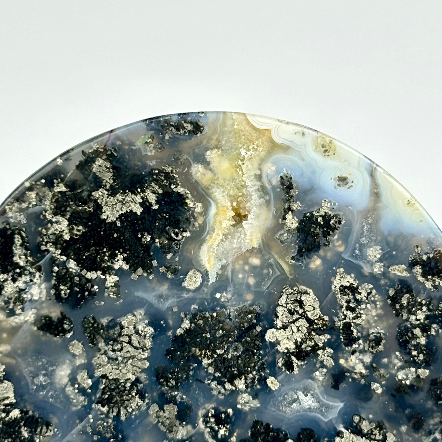 Marcasite in agate 1  5/8" (41mm)