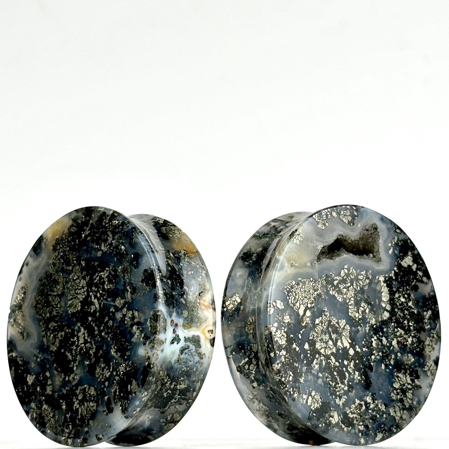Marcasite in agate 1  5/8" (41mm)