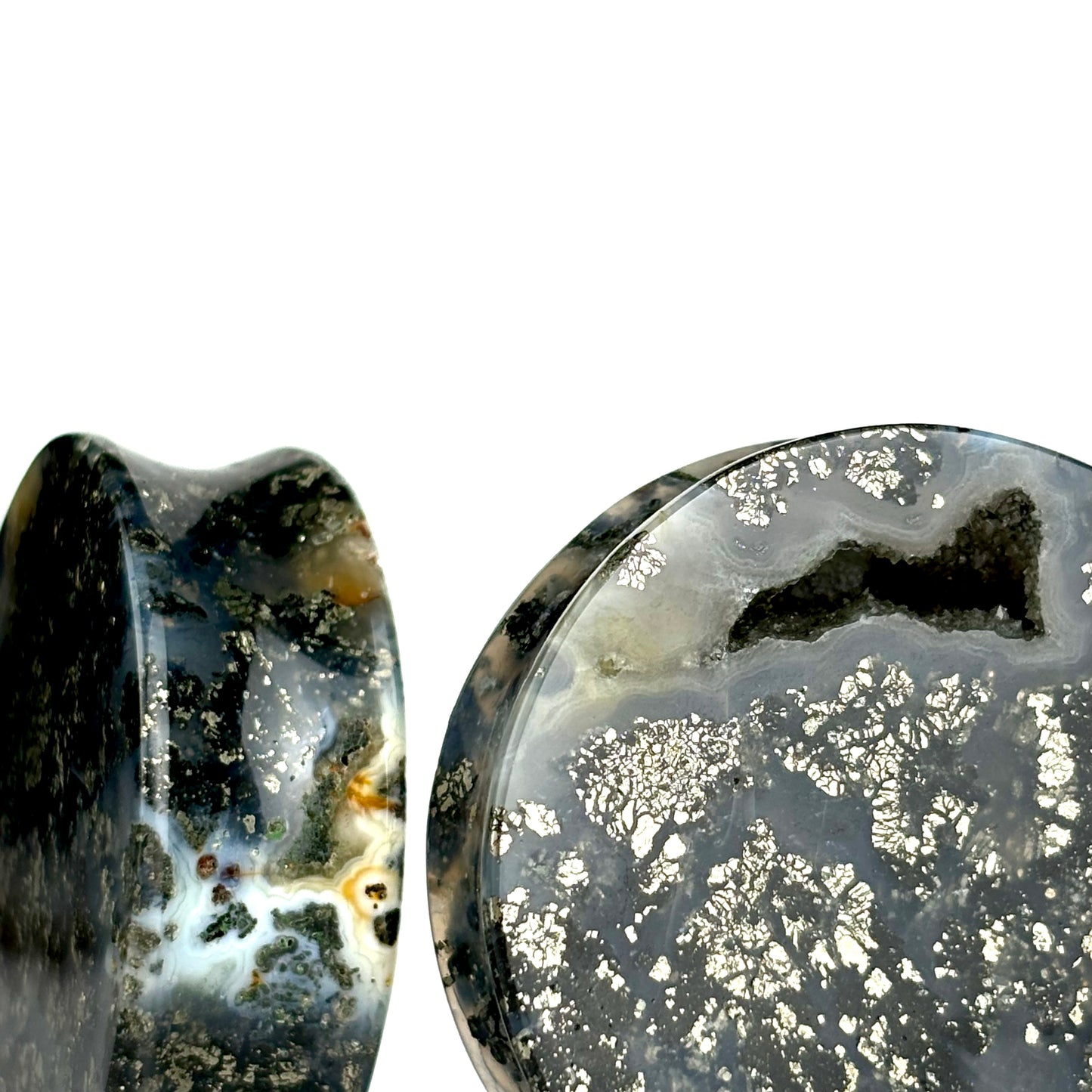 Marcasite in agate 1  5/8" (41mm)
