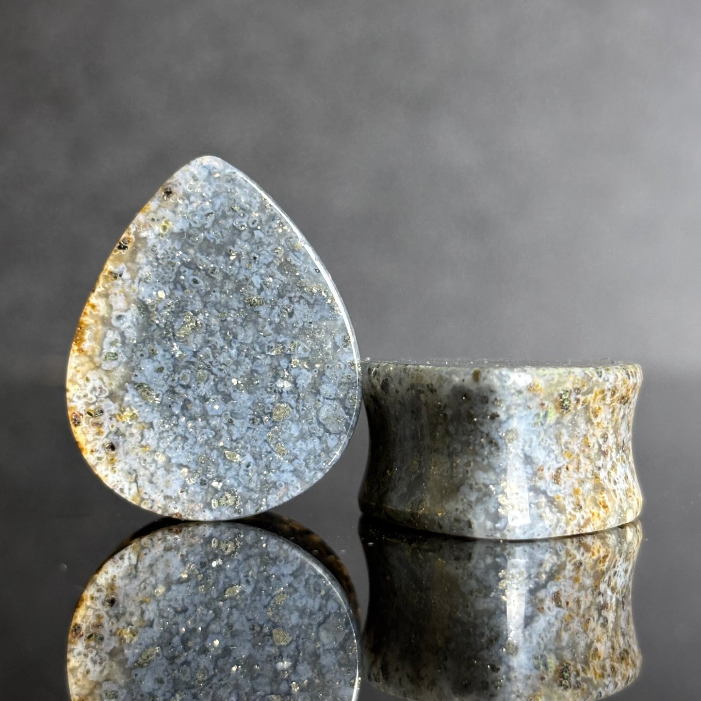 1" / 25mm Marcsite in Agate teardrops