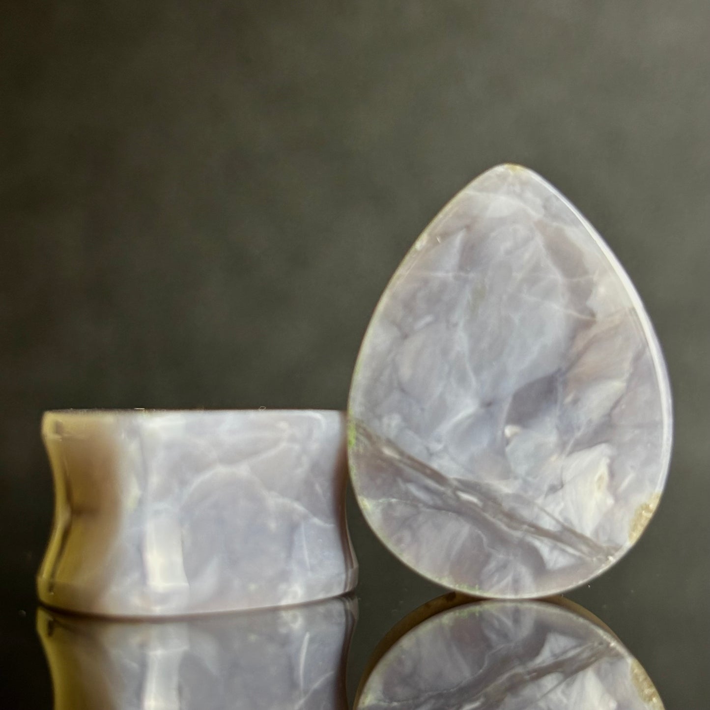 1" / 25mm Purple chalcedony Teardrops
